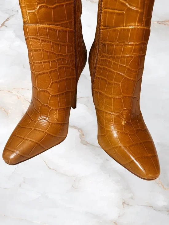 Vince Camuto Fenindy Knee High Stiletto Boots Tawny Birch 5.5 - Picture 5 of 8